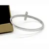 2023 Groothandel Goud Roestvrij Staal Eenvoudige Sieraden Cross Bangle Tennis Armband