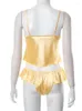 Kvinnors spårningsdräkter avrilyaan 2023 Yellow Satin Sexig tvådelar Set Top Ruffle Short Pant Women Elegant Night Club Party 2