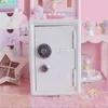 Scatole di immagazzinaggio Bidoni Ins Cassetta di sicurezza Scatola di risparmio decorativa rosa Salvadanaio in ferro metallico Mini armadietto per dormitorio Salvadanaio Kawaii Girl Gift 230614