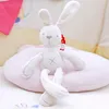 Rattles Mobiles Söt baby Crib Stroler Toy Rabbit Bunny Bear Soft Plush Infant Doll Mobil Bed Pram Kid Animal Hanging Ring Color Random 230615