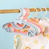 Nieuwe 6 Stuks Draagbare Kids Kleerhanger Winddicht Plastic Display Broek Hangers Rekken Jassen Opslag Hanger Huishoudelijke Closet Organizer