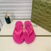 Kapdy 2022 Projektant mody panie Flip Flip Flops Proste yoT Moccasin Buty odpowiednie na wiosenne lato i jesienne hotele plaże inne miejsca 35-42 J0615