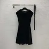 23ss robes d'été femmes s'habillent femmes vêtements de créateurs poitrine velours petite robe noire diamant chaud logo poitrine épaule manches taille taille mince robe vêtements pour femmes