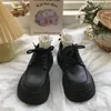 Klädskor 2023 vårkvinnor tjocka botten chunky klackar lolita sneakers japanska jk college flickor loafers plattform