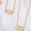 Gouden Hanger Ketting Luxe Armbanden Ontwerper Voor Vrouwen Klassieke Letters Dames Ketting Sieraden Mode Armbanden Kettingen Set Sieraden