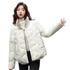 Femme Trench Coats FairyNatural Blanc Rouge Kaki Irrégulier Femme Mince Col Montant Chaud Couleur Unie Femme Hiver Brillant Surface Court