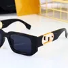 2023 선글라스 럭셔리 디자이너 브랜드 선글라스 패션 안경 여성 남성 안경 여성 안경 상자 다중 색상 고품질