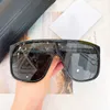 Lee Black Oversized Wrap Sunglasses Dark Grey Lens Men Women Sunnies Gafas de sol Designer Sunglasses Shades Occhiali da sole UV400 Protection Eyewear