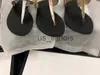 Slippare Luxury Designer Slides Flip-Flops Leather Thong Sandal med dubbelmetall Black White Brown Slippers Summer Beach Sandaler med Box US11 No6 J230615