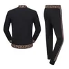 1 Herrspårsdräkter Designer Mens Tracksuit Luxury Men Sweatsuits Lång ärm klassisk modeficka som kör casual man kläder kläder byxor jacka två bit bq24