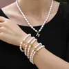 Pendanthalsband Fashion Letter Charm Pearl Necklace/Armband 26 Alfabet CZ Strand Stretch Armband för Girl/Women Par smycken