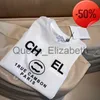 TShirt Femme TShirt Femme Designer haute couture2023 Version avancée TShirt Femme France tendance Vêtement C lettre Imprimé graphique couple Mode lit bébé J230615