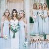 Amsale 2023 Splendido drappeggiato azzurro cielo con spalle scoperte Boho Abiti lunghi da damigella d'onore Bohemian Wedding Party Guest Abito da damigella d'onore economico