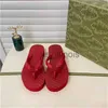 Kapdy 2022 Projektant mody panie Flip Flip Flops Proste yoT Moccasin Buty odpowiednie na wiosenne lato i jesienne hotele plaże inne miejsca 35-42 J0615