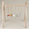 Rasseln Mobiles 1 Stück Baby Play Gym Rahmen Hängende Rassel Spielzeug Gehäkeltes Kuscheltier Bett Mobile für geborene Kinder Fitness Rack Raumdekoration 230615