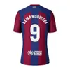 LEWANDOWSKI Soccer Jerseys 23 24 ANSU FATI S PEDRI GAVI R. ARAUJO FERRAN RAPHINHA 2023 2024 F. DE JONG BARCA Camisetas Maillot de football Hommes Kit Équipement