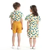 Roupas combinando para família Baywell Irmão Irmã Roupas combinando Verão Criança Crianças Meninos Cavalheiro Conjunto de Shorts Meninas Vestido Estampado Floral Roupas 230614