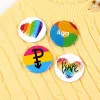 Arco -íris punho orgulho coração sinalizador de lábios Broches personalizados Glbtq Batges Bol