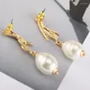 Orecchini pendenti Golden Wealth Palm Finger Thread Fascino di perle d'imitazione Trendy Brincos Bijoux Boucle D'oreille