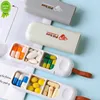 Nouveau 3 grilles Portable distributeur de médicaments porte-médicaments stockage de tablettes Mini distributeur de tablettes boîte à pilules pour organisateur de conteneur de médicaments