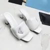 2023 Slipper Luxury Designer Leather Ladies Sandals Summer Flat Flat Fashion Passion Women Slippers Truph 35-41