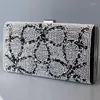 Wallets Y2K Women Fashion Handbag Lady Elegant Classic Clover Pattern Funky Metallic Chic Hasp Design Female Purse