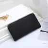 Designers de luxe Portefeuilles classiques Sac à main Porte-carte de crédit Mode Hommes et Femmes Embrayage avec boîte P60017