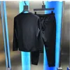 Tute da uomo Tuta da ginnastica in cotone nero Felpa con cappuccio da allenamento Felpa e pantaloni da fitness 2 pezzi / Completi da uomo Coppia da jogging Abbigliamento sportivo