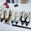 Canale beige beror bicolore bicolore bicolore sandalo tallone alto tallone slingback per donne donne puntate a portata di molla tacchi gattini scivoli per perle di punta della scarpa da festa della punta