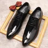 Kleid Schuhe Luxus Herren Loafer Echtes Leder Schuh Schwarz Slip On Patent Männer Hochzeit Büro Brogue Oxford Für