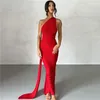 Robes décontractées de luxe soirée 2023 été Sexy une épaule col diagonal dos nu bandage formel fête de mariage bal longue robe rouge