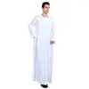 ملابس عرقية عالية الجودة ثلاثة ألوان القميص الطويل للرجال الشرق الأوسط جولة الرقبة الشيفون الأنيقة على غرار الأزرار الإسلامية رداء XN011
