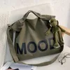 Einfarbige, mit Buchstaben bedruckte Canvas-Taschen, Unisex-Umhängetasche mit großem Fassungsvermögen