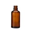 エッセンシャルオイル用にデザインされた黒いファインミストポンプスプレーを添えたアンバーガラスボトルボトル香水クリーニング製品アロマセラピーボトルFEKC