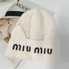 Czapki do czapki/czaszki 2021 jesień i zima mius super miękki zimny kapelusz moda czarna biała mała uszy wełniane wełny