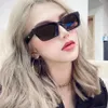 1pcs Fashion Vintage Sunglasses Женщины прямоугольные