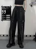 سراويل نسائية Capris Qweek Harajuku Techwear Pants Women Hip Hop Gothic سلسلة كبيرة من الساق على نطاق واسع من الإناث Emo Punk Swinkpants streetwear 230615