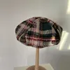 Bérets INS noël vert laine Plaid bérets casquettes pour femmes hiver chaud octogonal chapeau rue tir sauvage peintre chapeaux Z0616