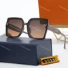 Luxus-Sonnenbrille für Damen, quadratischer Rahmen, schwarze Sonnenbrille, UV-Schutzbrille, Strand, Outdoor, Freizeit, Mode, Sonnenbrille mit Buchstaben, gelbe Box, Großhandel