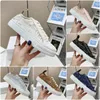 Projektant trampek Laurens Canvas Buty Kobiety Niskie trampki Top Casual Women Shoe Summer Treners Treners Platform Trener