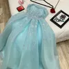 Utsökta isblå hemkommande klänningar pärla stropplös prom klänning ankel längd ruffles organza aftonparty vestido de noiva 415