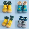 Primeros pasos, zapatos cálidos de invierno para bebé, niña, niño, suela de goma, antideslizante, Animal de dibujos animados, botines para niño pequeño, calcetín de punto nacido