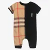 ベビードレスデザイナーのロンパー幼児ジャンプスーツキッズラペルシングル胸ジャンプスーツデザイナー幼児用新生児カジュアル服
