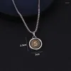 Choker Creative Rotatable Lucky Number5 Coin Necklace for Men and Men and Men and Women Fashion Persualiner