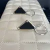 Stud Designer Elegante clássico triângulo invertido brincos de metal formas geométricas homens e mulheres presentes neutros 2PY0
