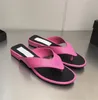 Canal Sapatos Designer Mulheres Sandálias CF Novo Ccity Hot Homens Chinelos Pérola Cobra Impressão Slide Verão Largo Flat Lady Sandálias Slipper Dust Bag 35-46