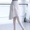 Scena noszona dorośli kobiety baletowe spódnice taniec szyfonowy miękki sukienka szara biała półprzezroczyste kostiumy
