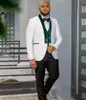 I più nuovi abiti bianchi per uomo 3 pezzi Blazer in velluto verde Imposta abiti da sposo da sposa Costume Homme Mariage che fuma Hombre Elegante