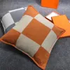 Les oreillers de coussin de laine douce d'oreiller de lettre peuvent assortir avec la couverture décorative à la maison gris orange noir2332