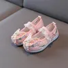 Hanfu embroidered shoes girls ethnic wind performance shoes children's hand-made cloth shoes ancient Chinese shoes performance costume shoes.